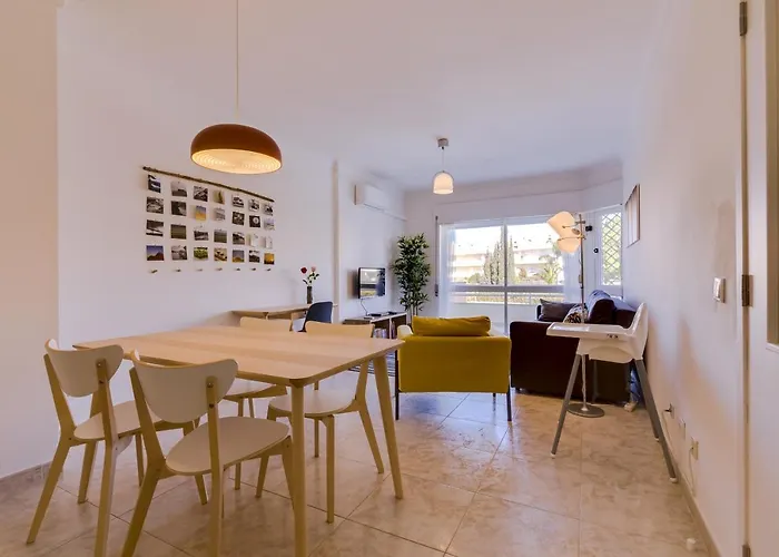 Ribas - Cozy 2 Bedroom -